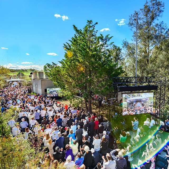 A inauguração da enorme nova Organização Avançada da Igreja de Scientology em Sydney, Austrália